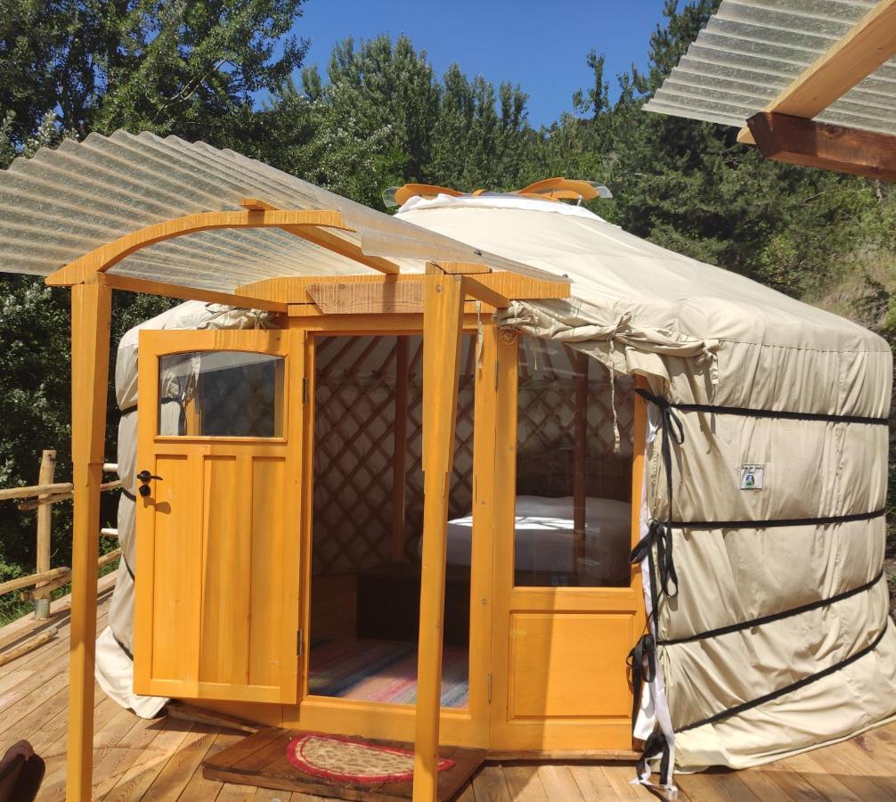 Glamping La Cascina D'Orleans Hotel เซนต์ ปิแอร์ ภายนอก รูปภาพ